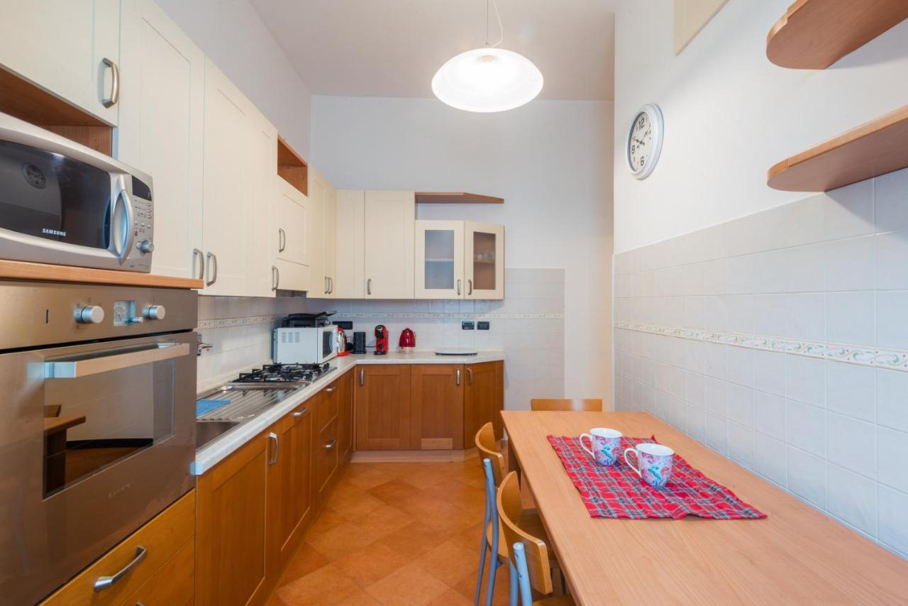 Apartment Waterfront House Genua